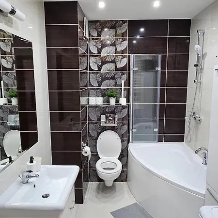 Apartament Versal Apartment *